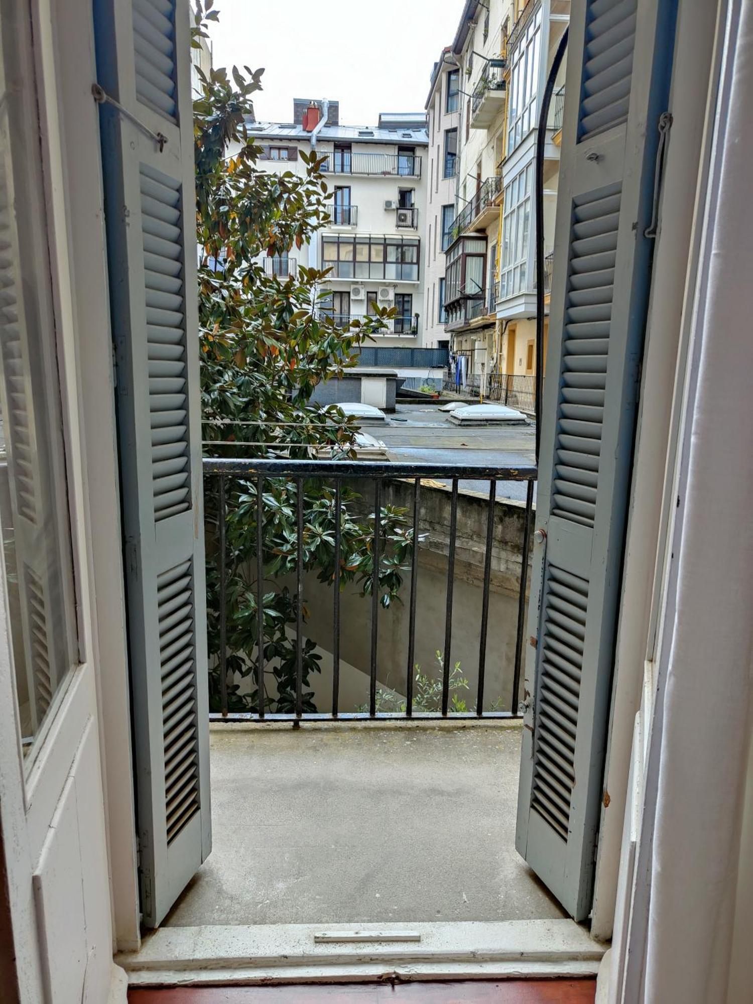 Apartamento Victoria En El Centro De San Sebastián Exterior foto